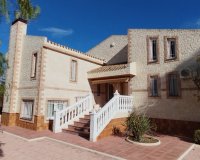 Resale - Villa - Sax