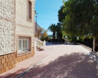 Resale - Villa - Sax