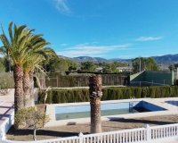 Resale - Villa - Sax