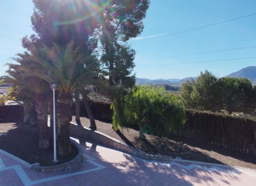 Resale - Villa - Sax