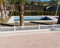 Resale - Villa - Sax