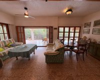Resale - Villa - Sax
