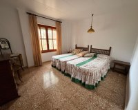 Resale - Villa - Sax