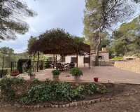 Resale - Villa - Sax