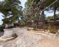 Resale - Villa - Sax