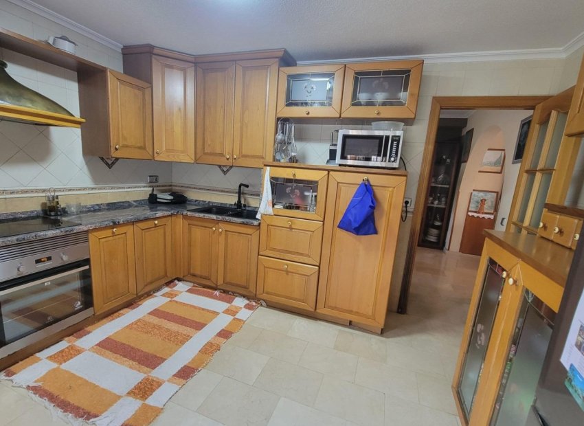 Resale - Villa - Torrevieia - Aguas Nuevas