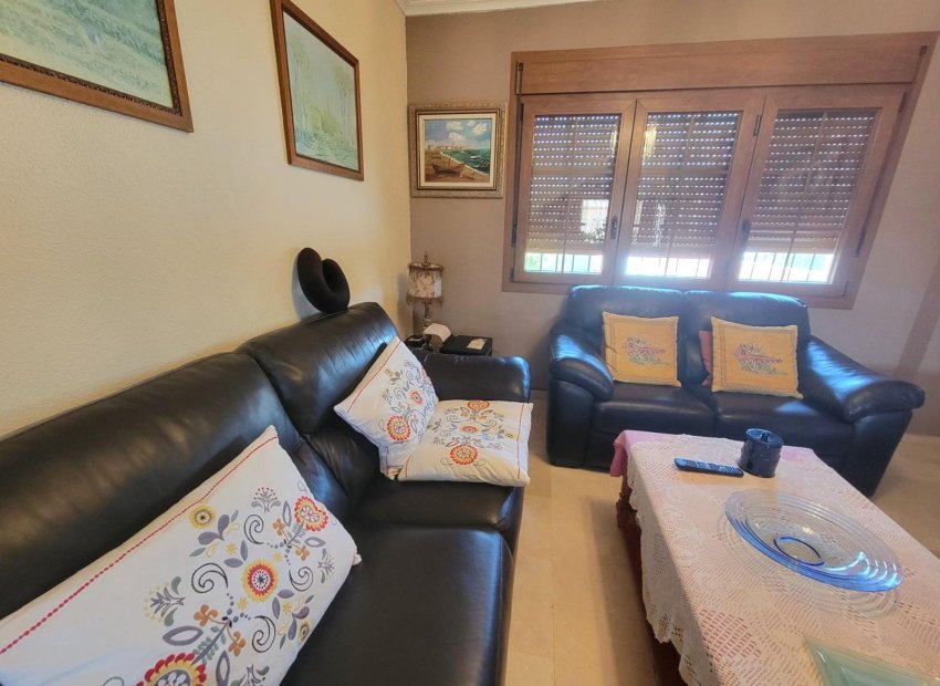 Resale - Villa - Torrevieia - Aguas Nuevas