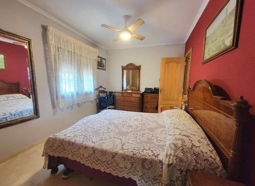 Resale - Villa - Torrevieia - Aguas Nuevas