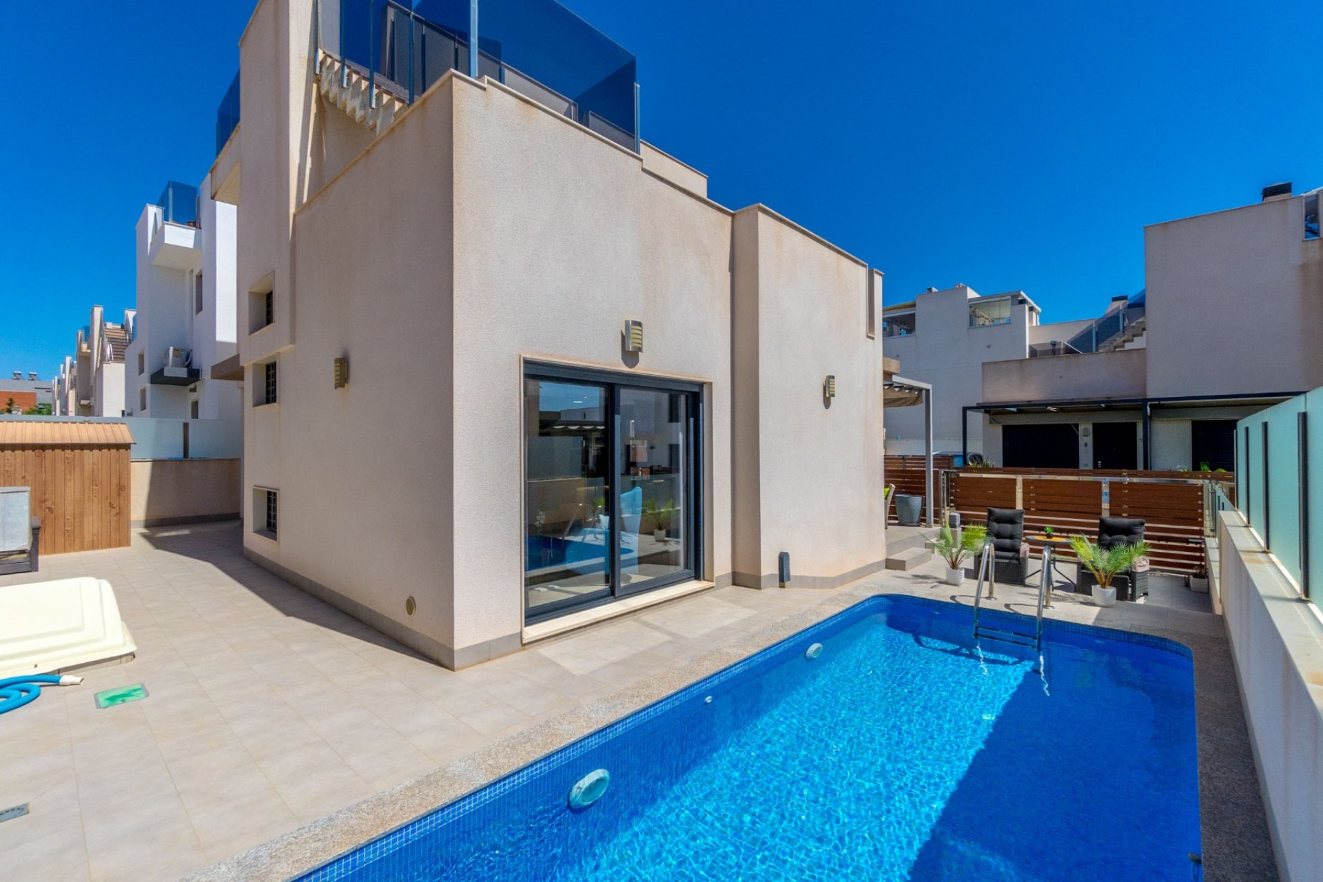 Resale - Villa - Torrevieia - Aguas Nuevas