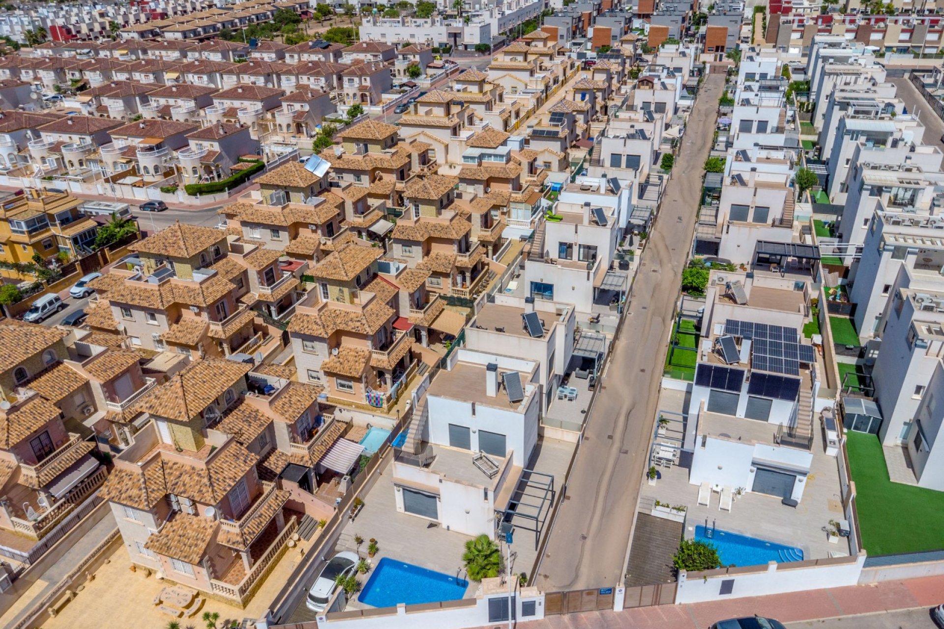 Resale - Villa - Torrevieia - Aguas Nuevas