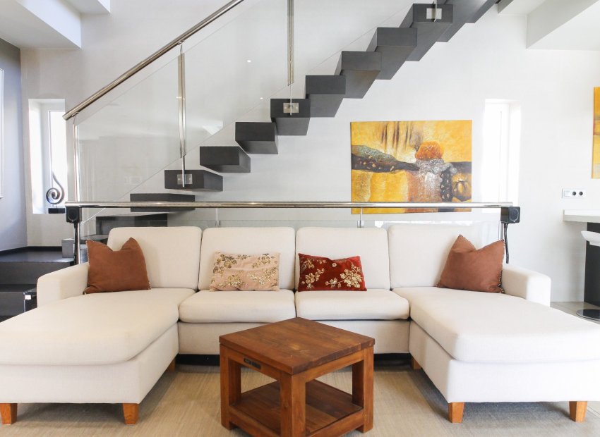 Resale - Villa - Torrevieia - Aguas Nuevas