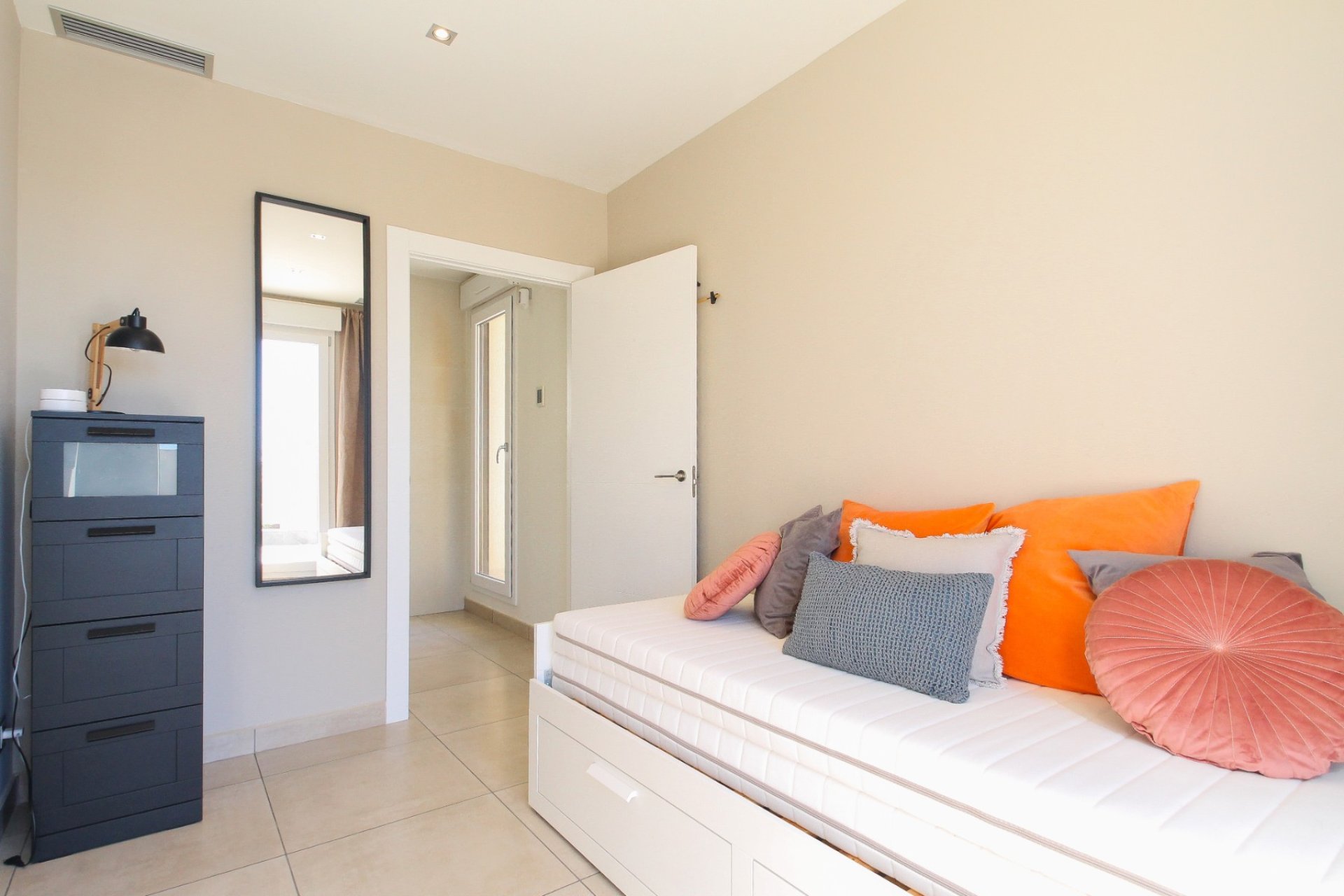 Resale - Villa - Torrevieia - Aguas Nuevas