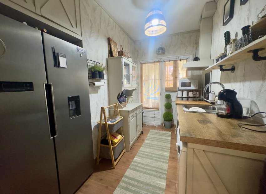 Resale - Villa - Torrevieia - Aguas Nuevas