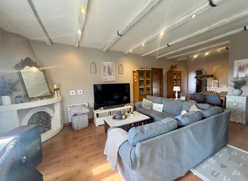 Resale - Villa - Torrevieia - Aguas Nuevas