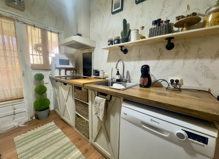 Resale - Villa - Torrevieia - Aguas Nuevas