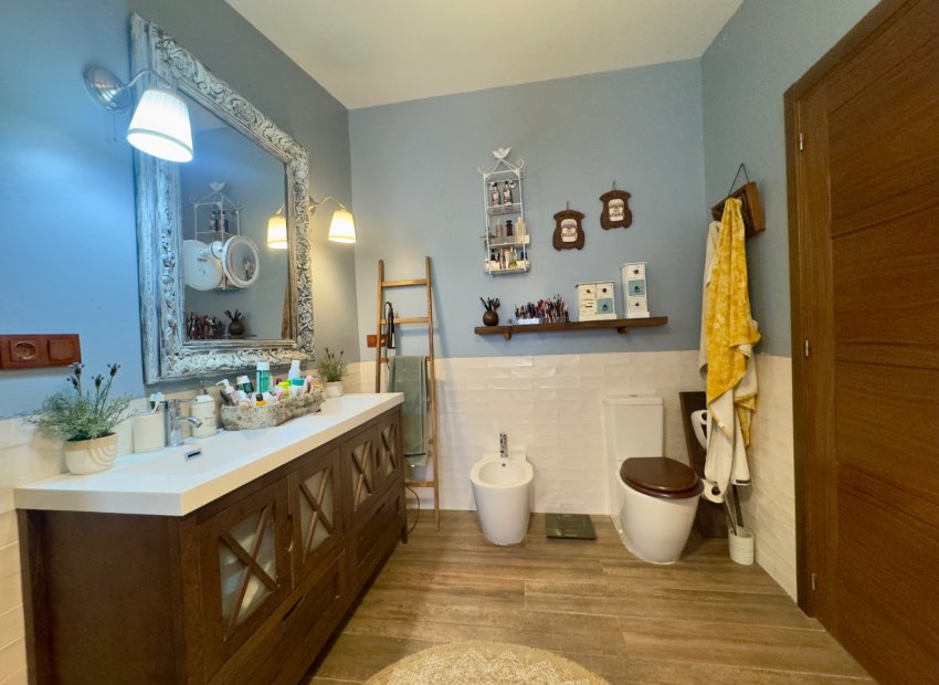 Resale - Villa - Torrevieia - Aguas Nuevas