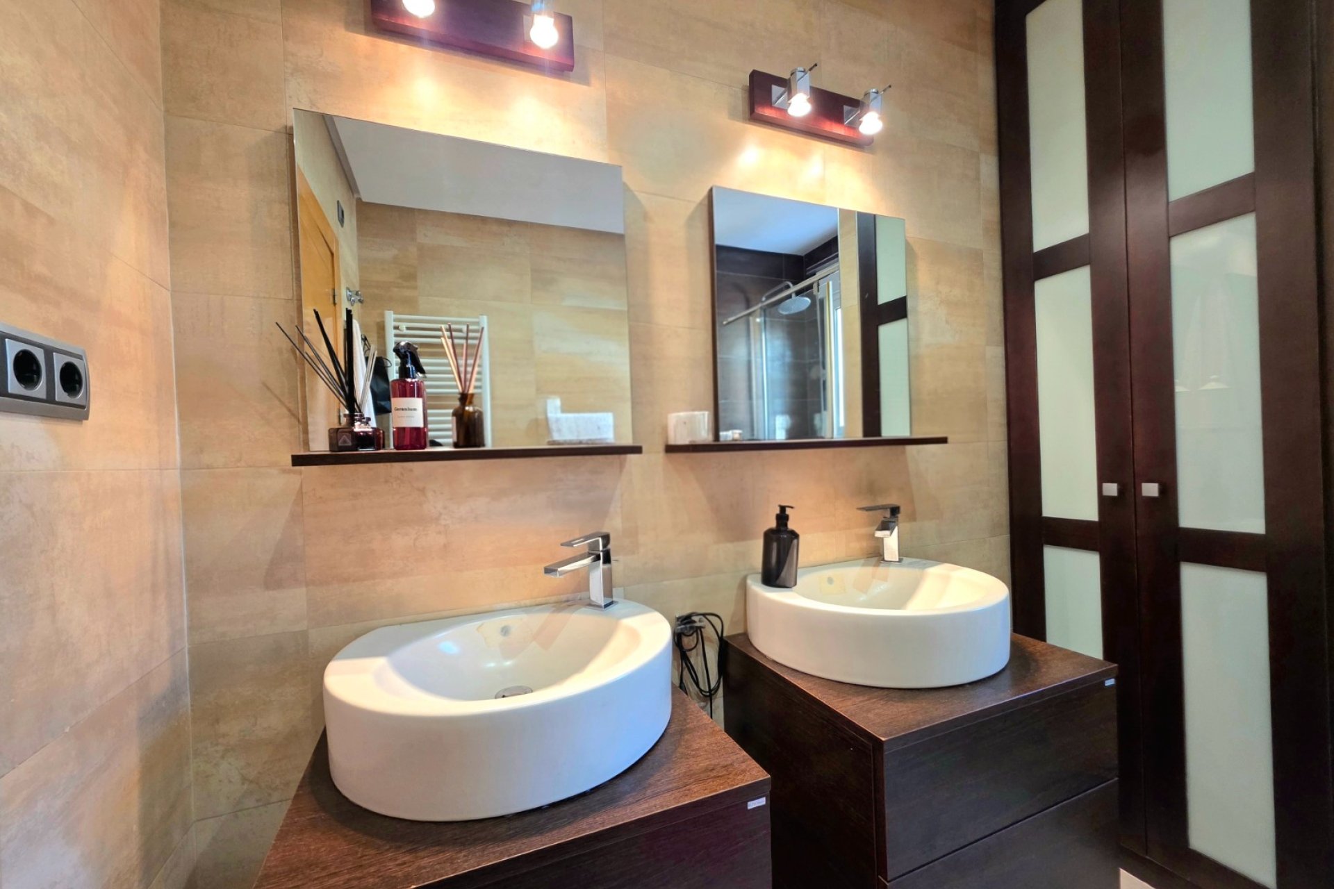 Resale - Villa - Torrevieia - Cabo Cervera