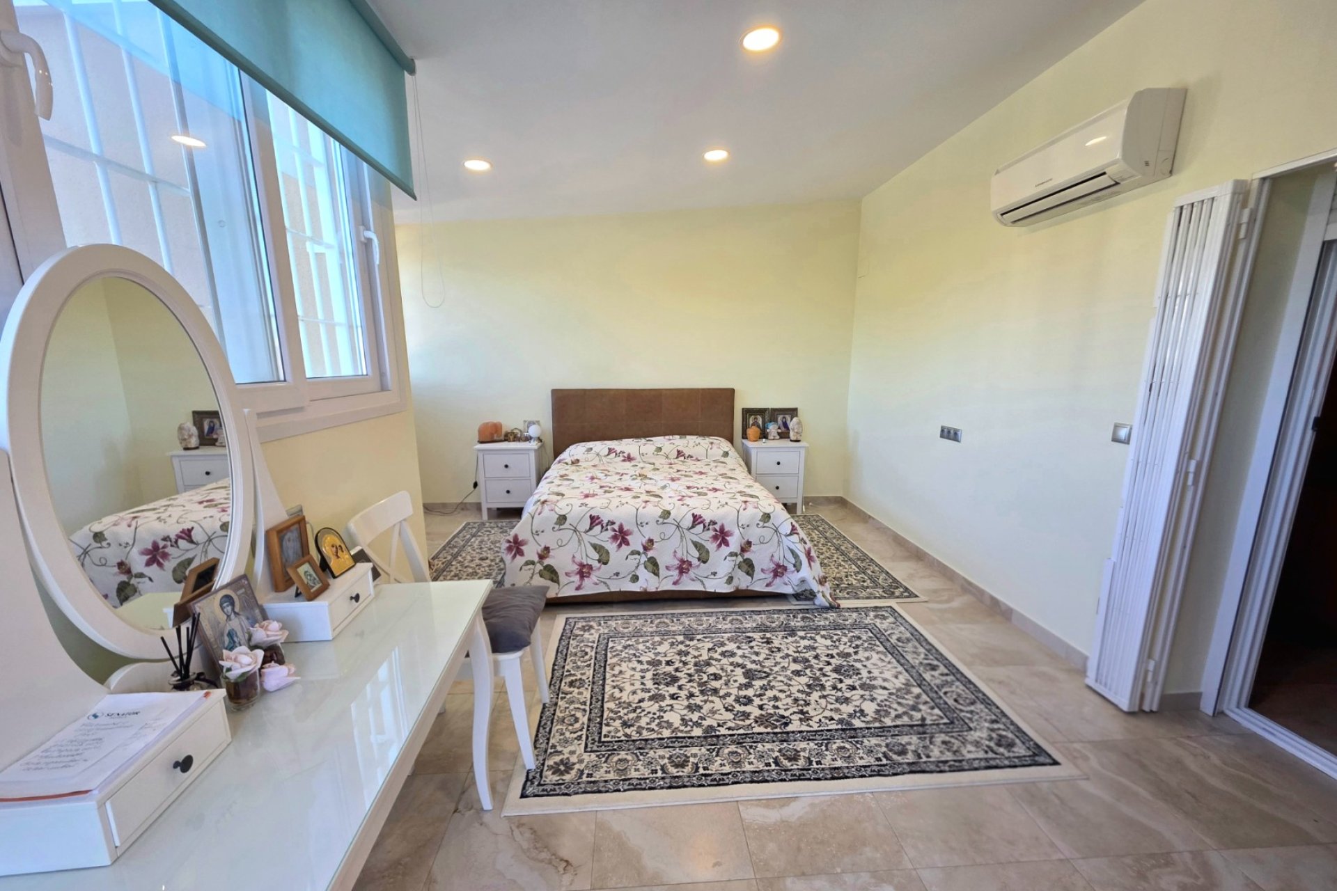 Resale - Villa - Torrevieia - Cabo Cervera