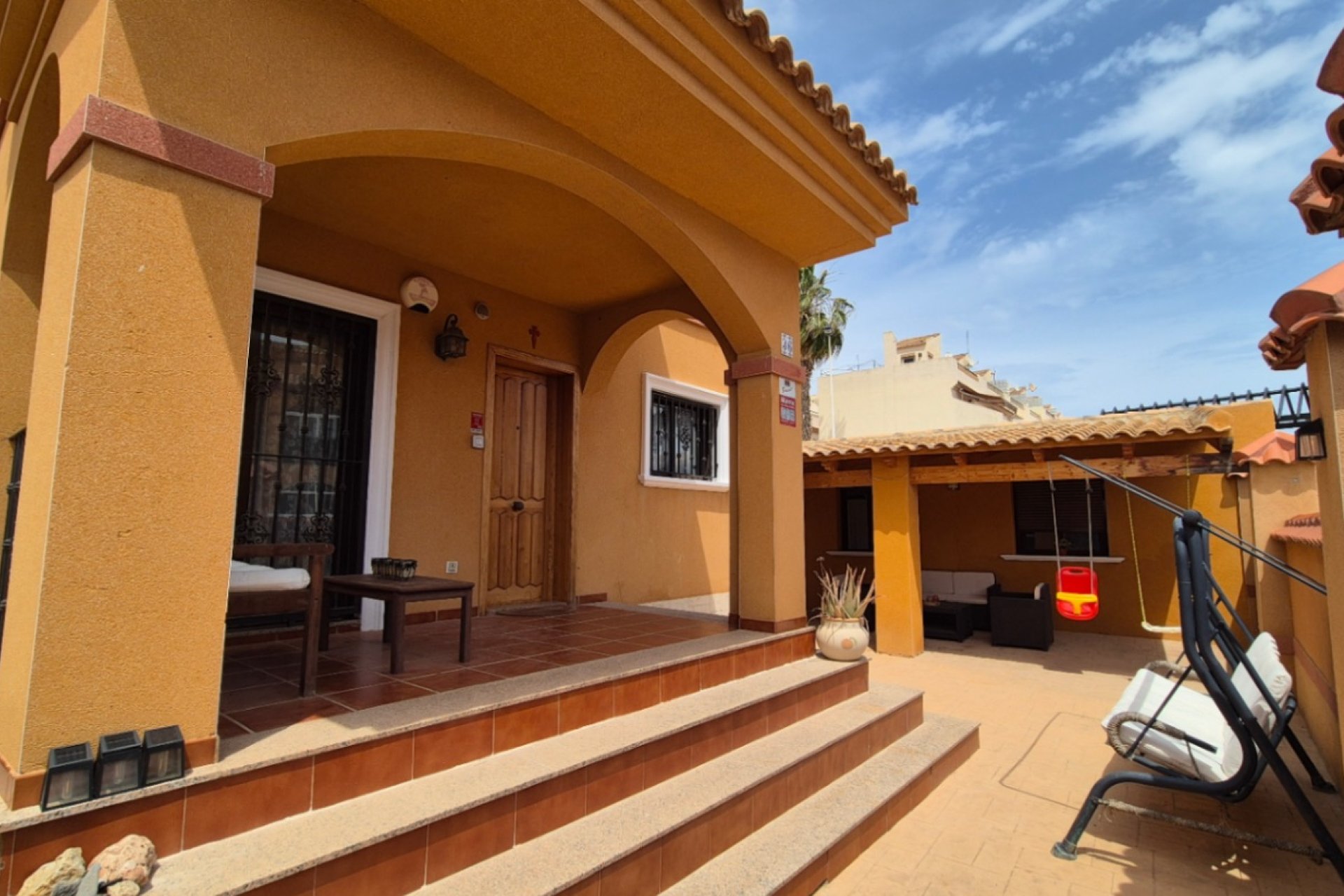 Resale - Villa - Torrevieia - Costa Blanca