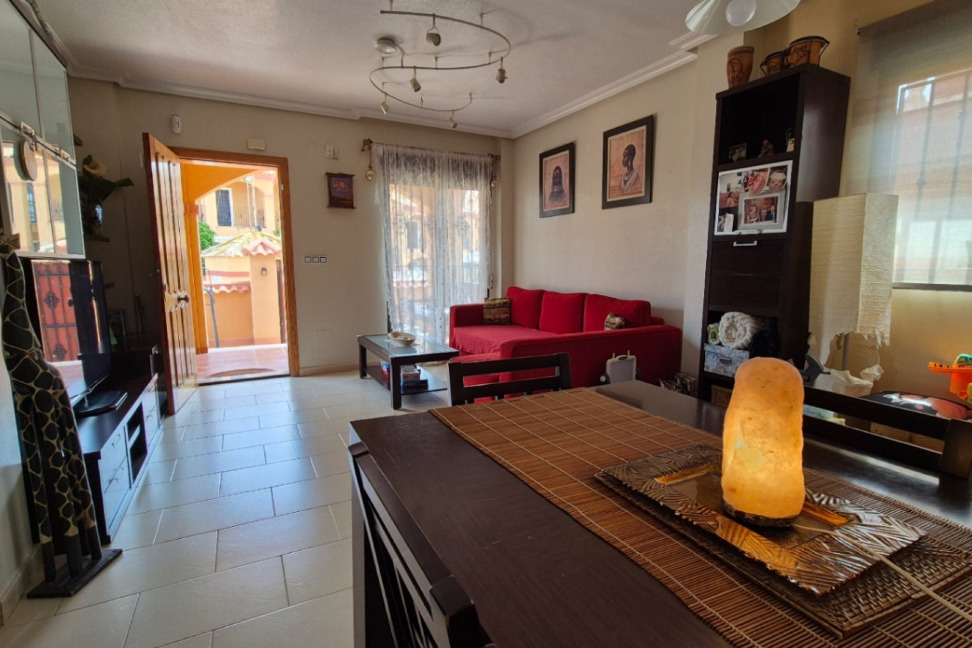 Resale - Villa - Torrevieia - Costa Blanca