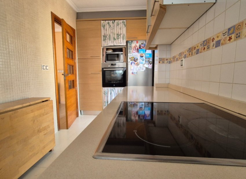 Resale - Villa - Torrevieia - Costa Blanca