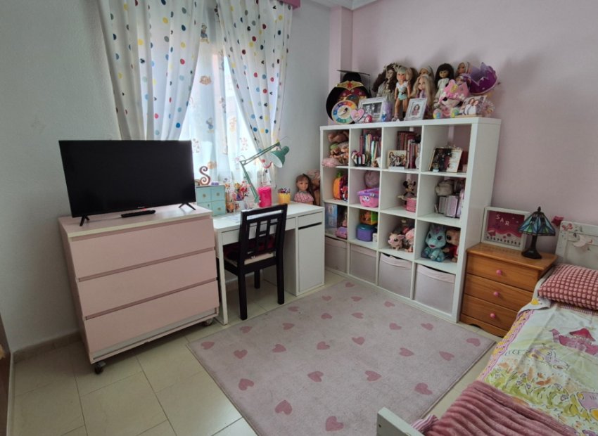 Resale - Villa - Torrevieia - Costa Blanca