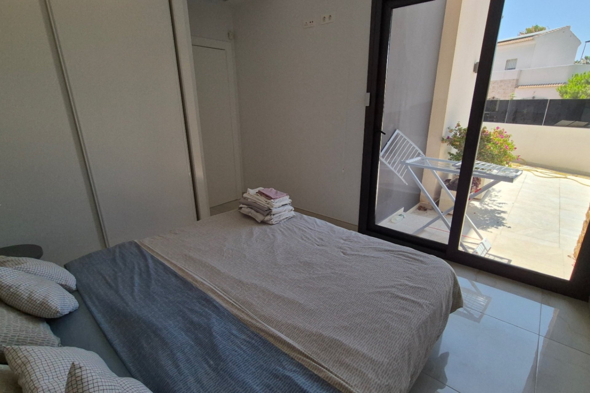 Resale - Villa - Torrevieia - Costa Blanca