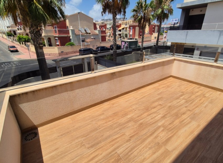 Resale - Villa - Torrevieia - Costa Blanca