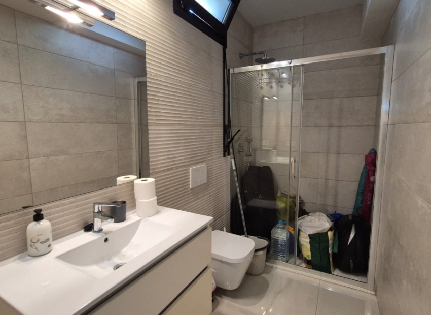 Resale - Villa - Torrevieia - Costa Blanca