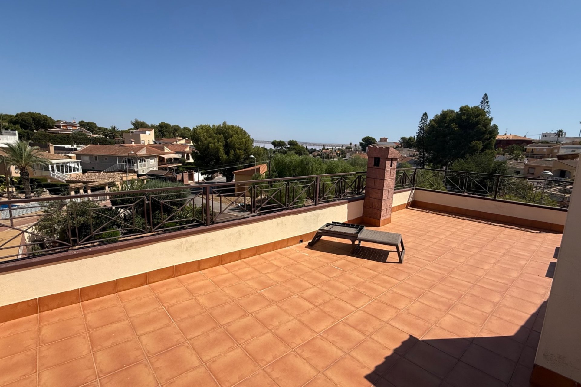 Resale - Villa - Torrevieia - Costa Blanca