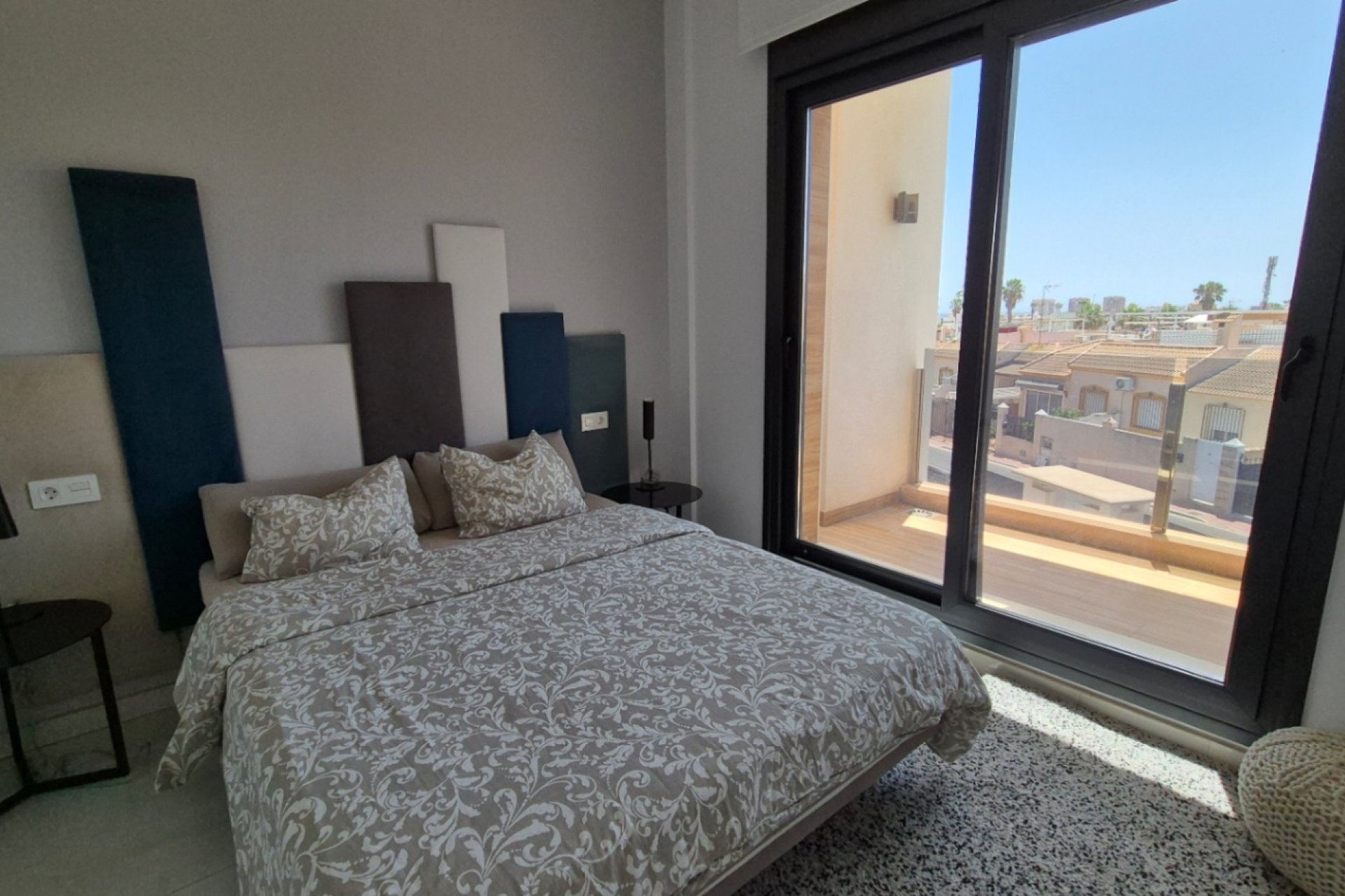 Resale - Villa - Torrevieia - Costa Blanca