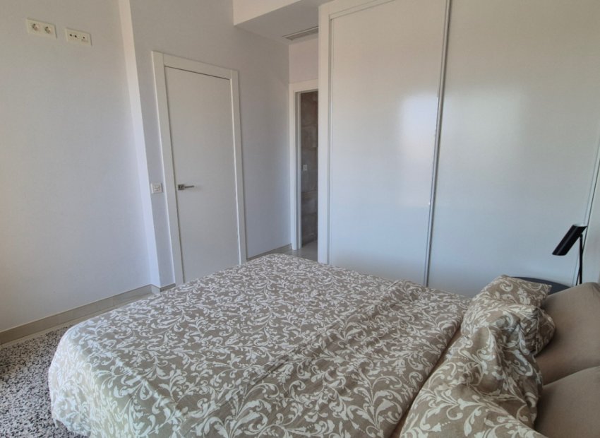 Resale - Villa - Torrevieia - Costa Blanca