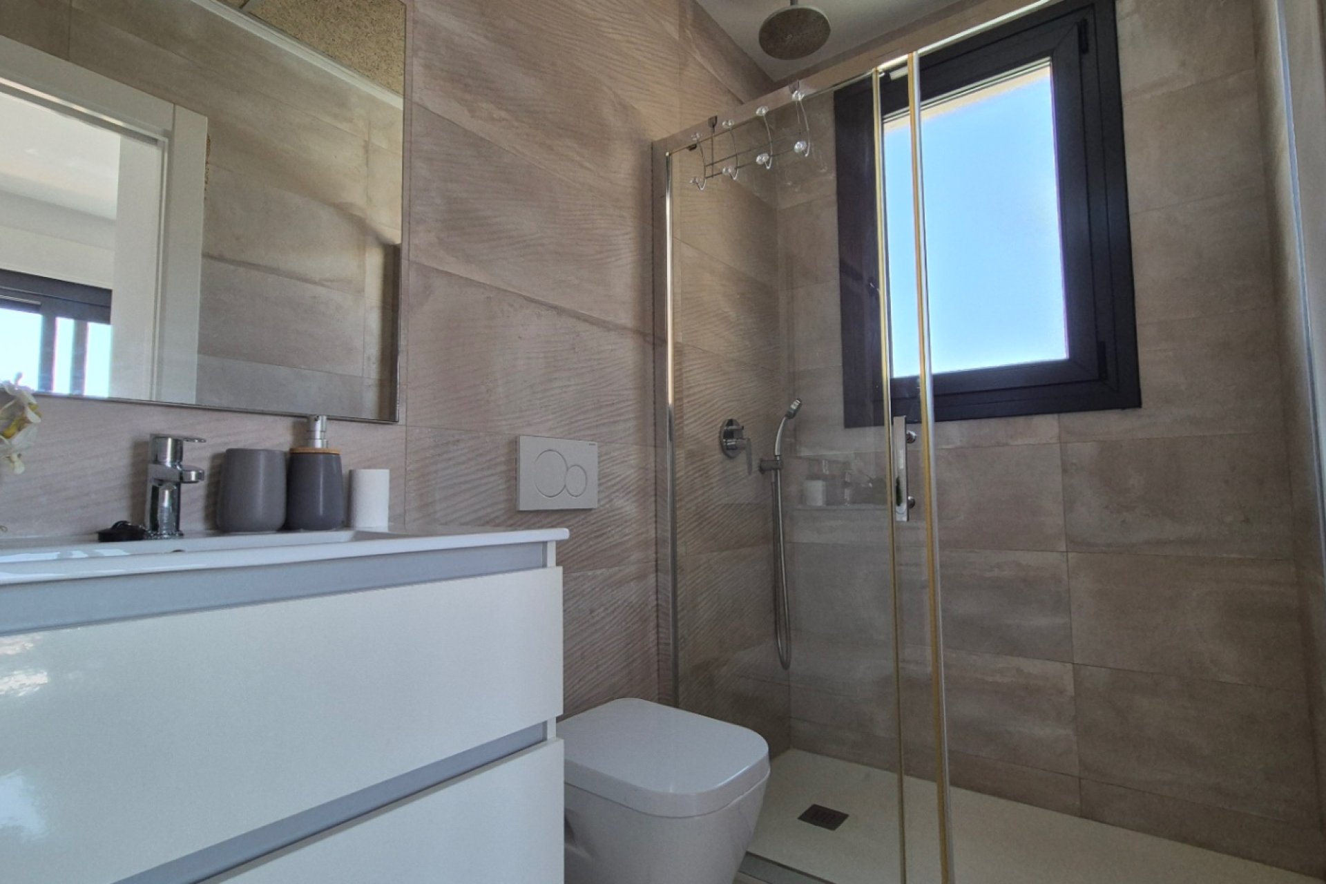 Resale - Villa - Torrevieia - Costa Blanca