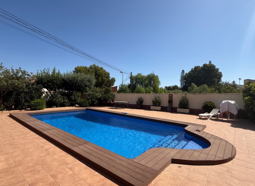 Resale - Villa - Torrevieia - Costa Blanca