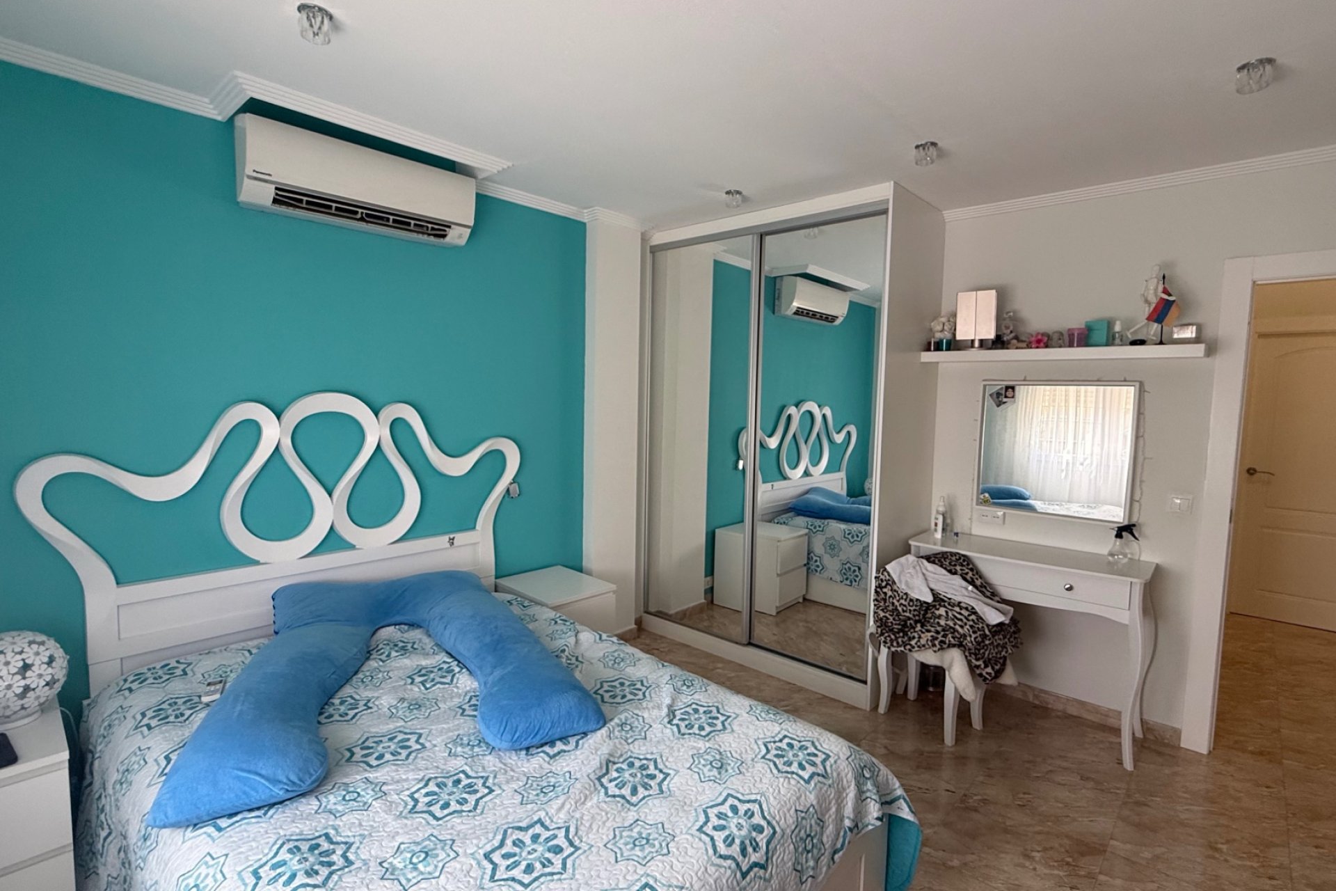 Resale - Villa - Torrevieia - Costa Blanca