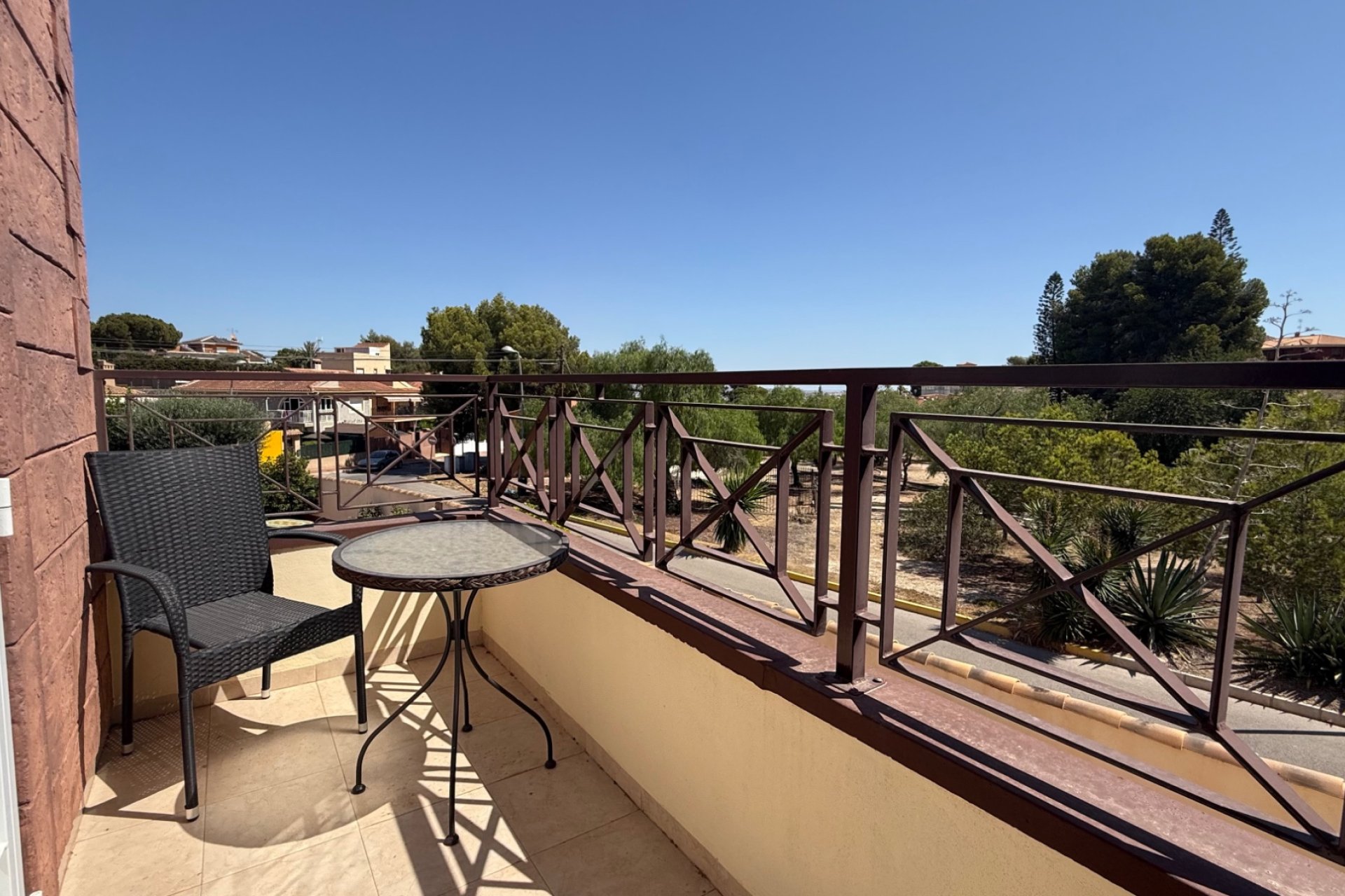 Resale - Villa - Torrevieia - Costa Blanca