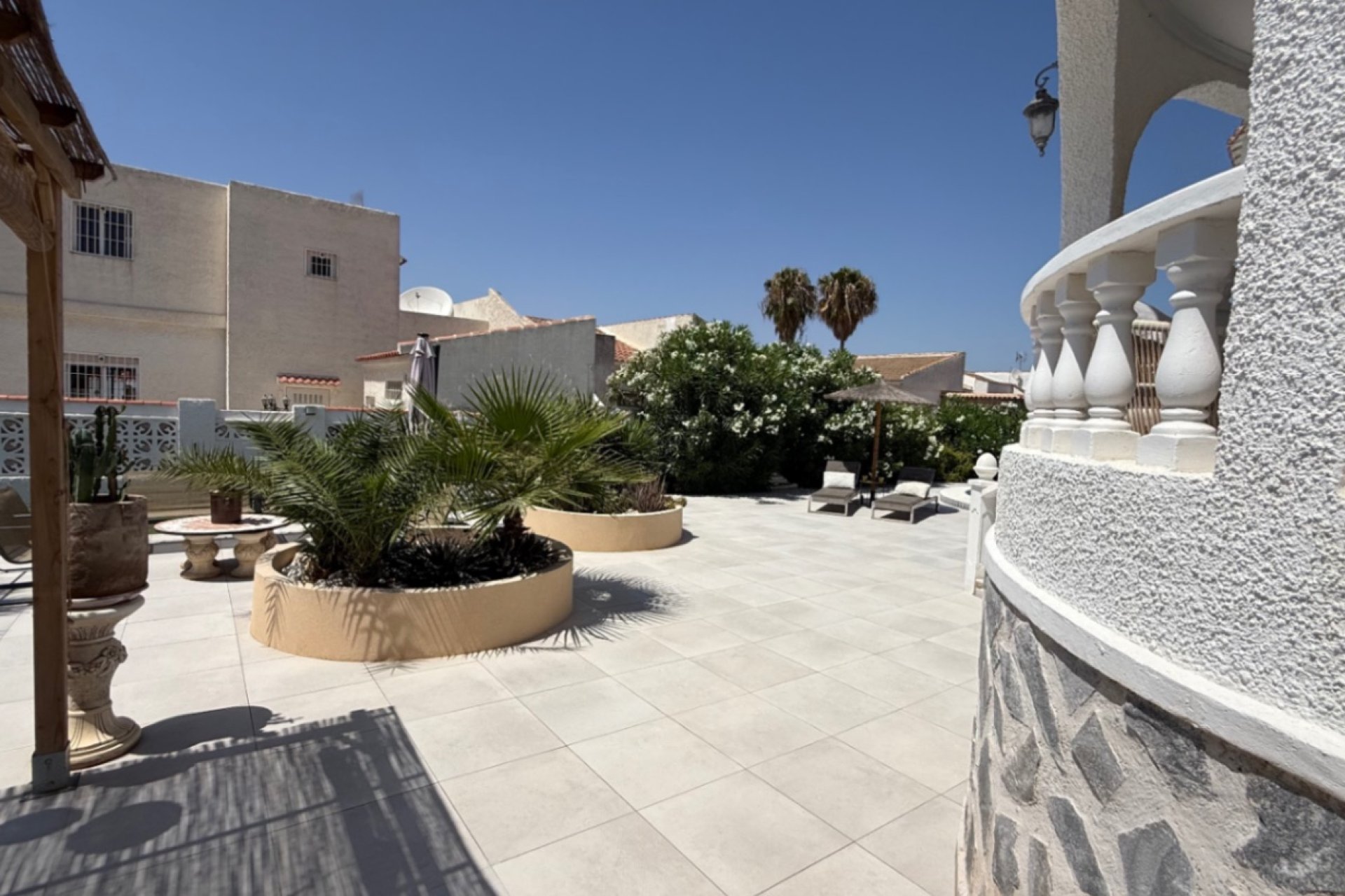 Resale - Villa - Torrevieia - Costa Blanca