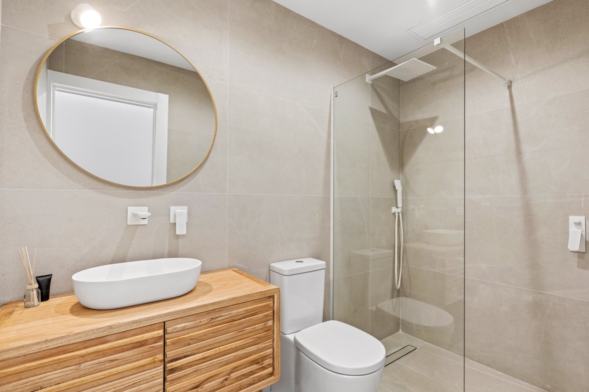 Resale - Villa - Torrevieia - El Chaparral