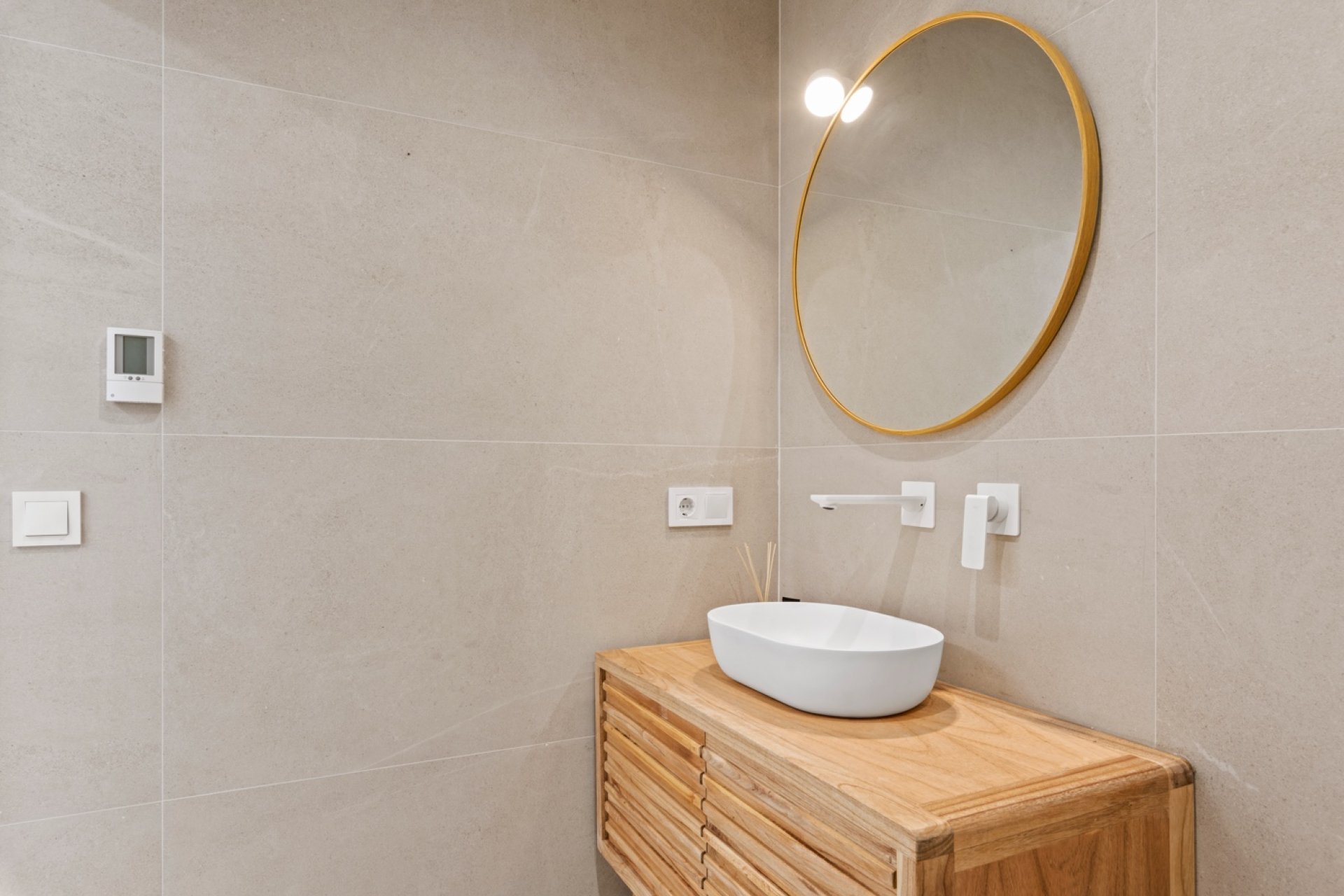 Resale - Villa - Torrevieia - El Chaparral