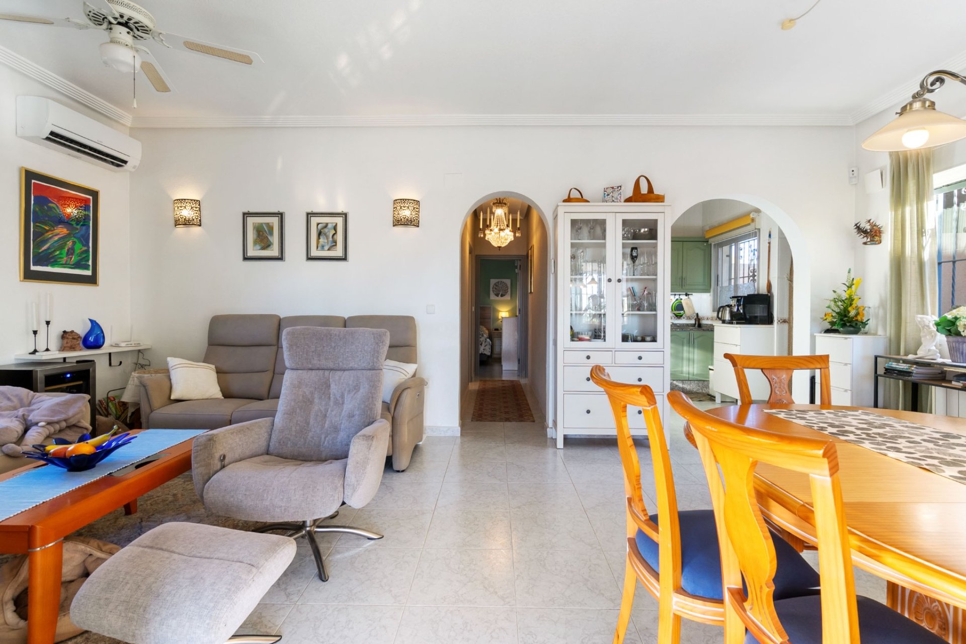 Resale - Villa - Torrevieia - El Chaparral