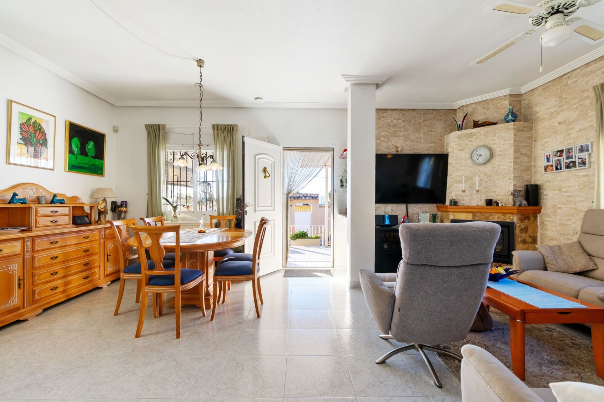 Resale - Villa - Torrevieia - El Chaparral