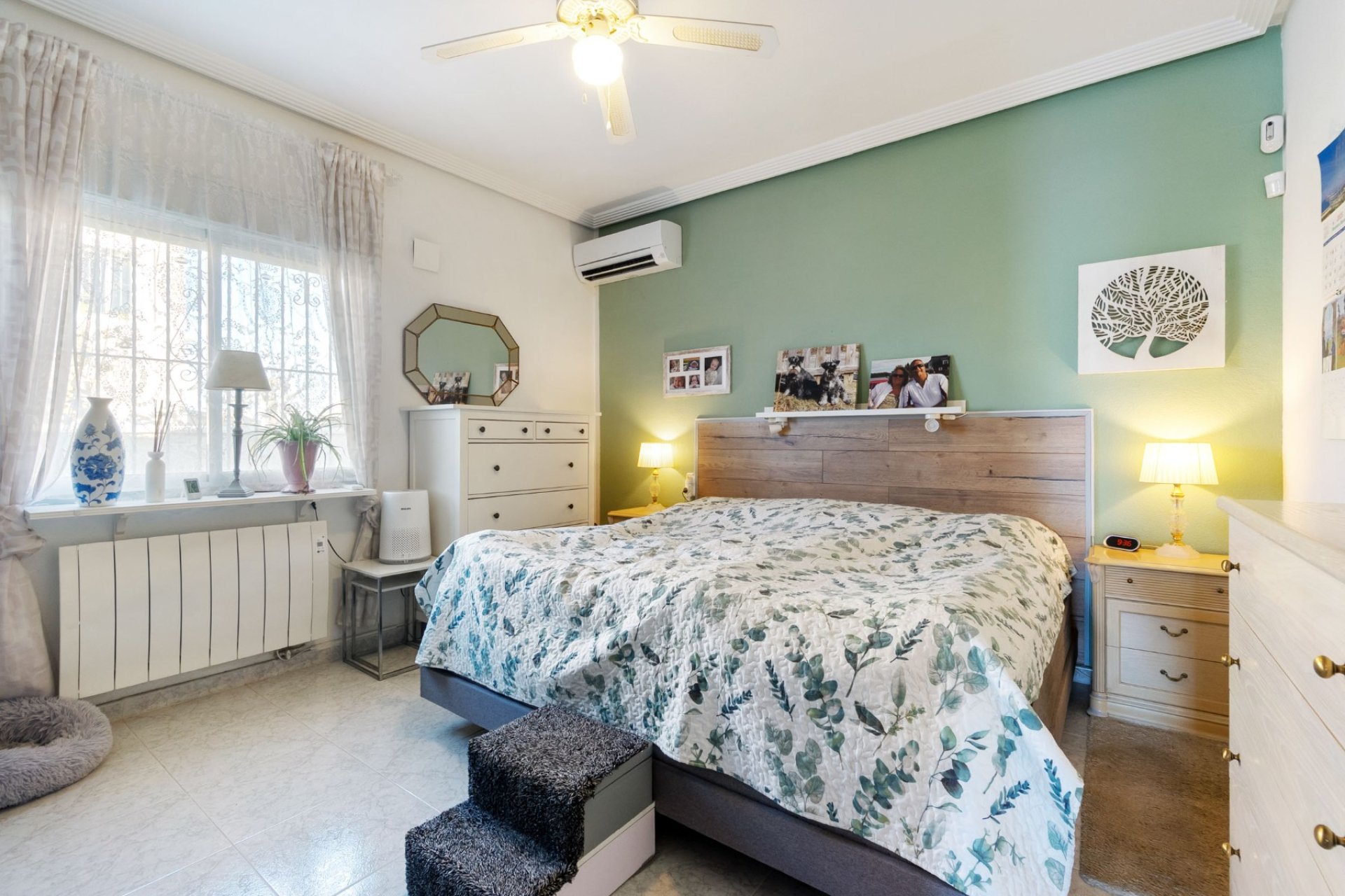 Resale - Villa - Torrevieia - El Chaparral