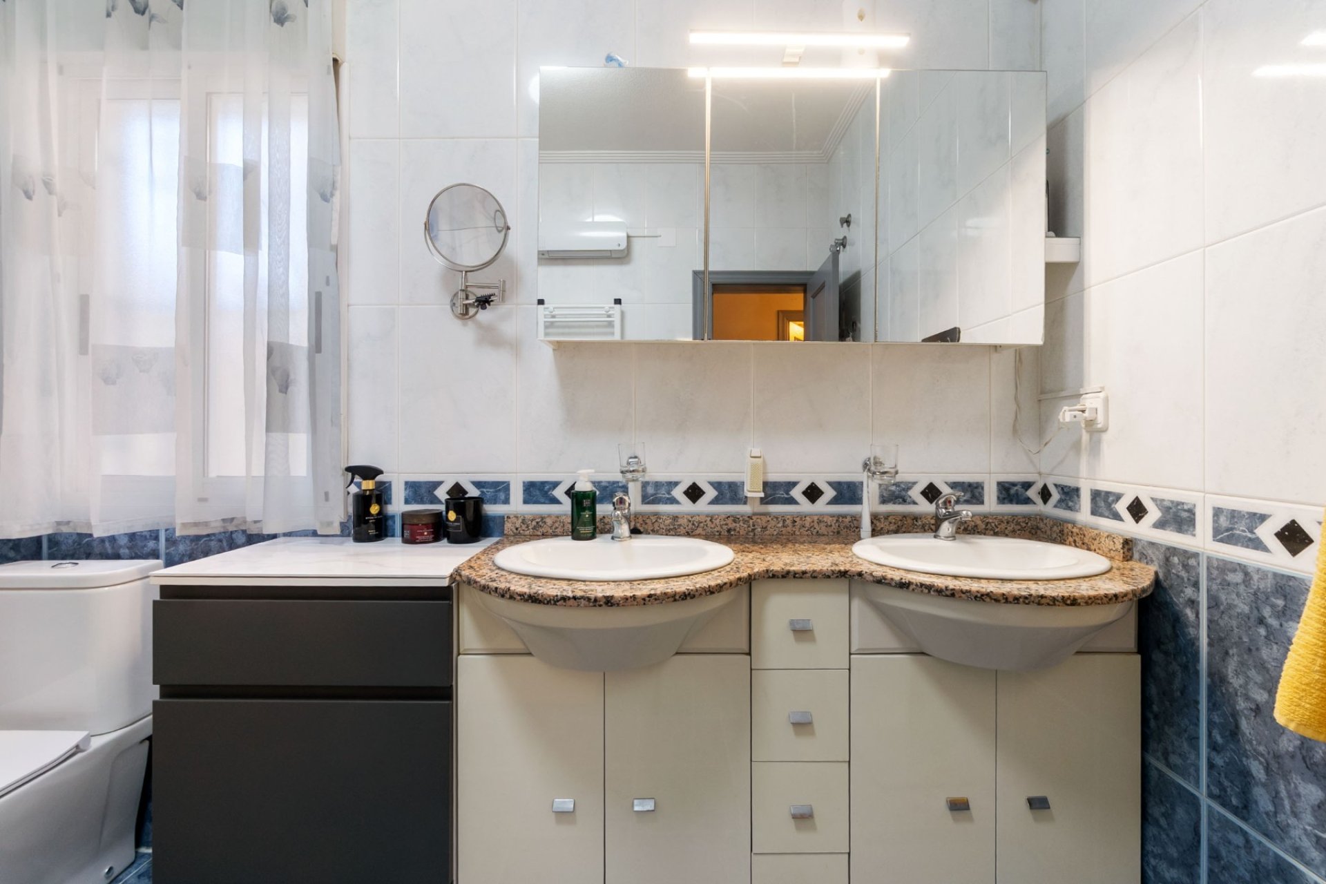 Resale - Villa - Torrevieia - El Chaparral