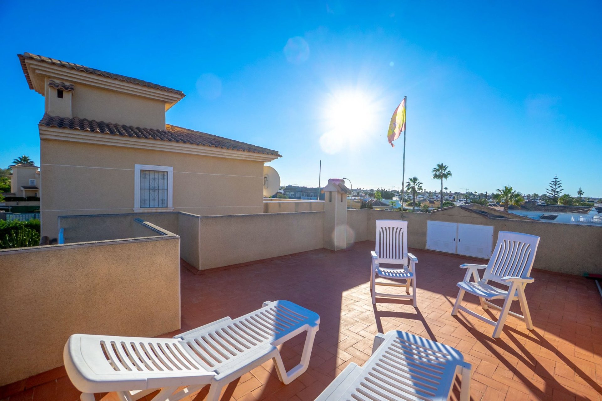 Resale - Villa - Torrevieia - El Chaparral