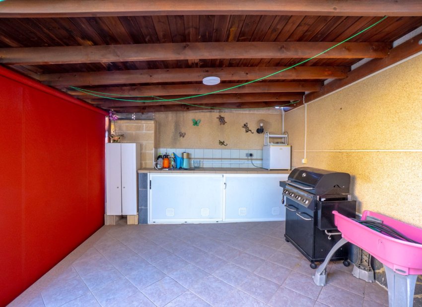 Resale - Villa - Torrevieia - El Chaparral