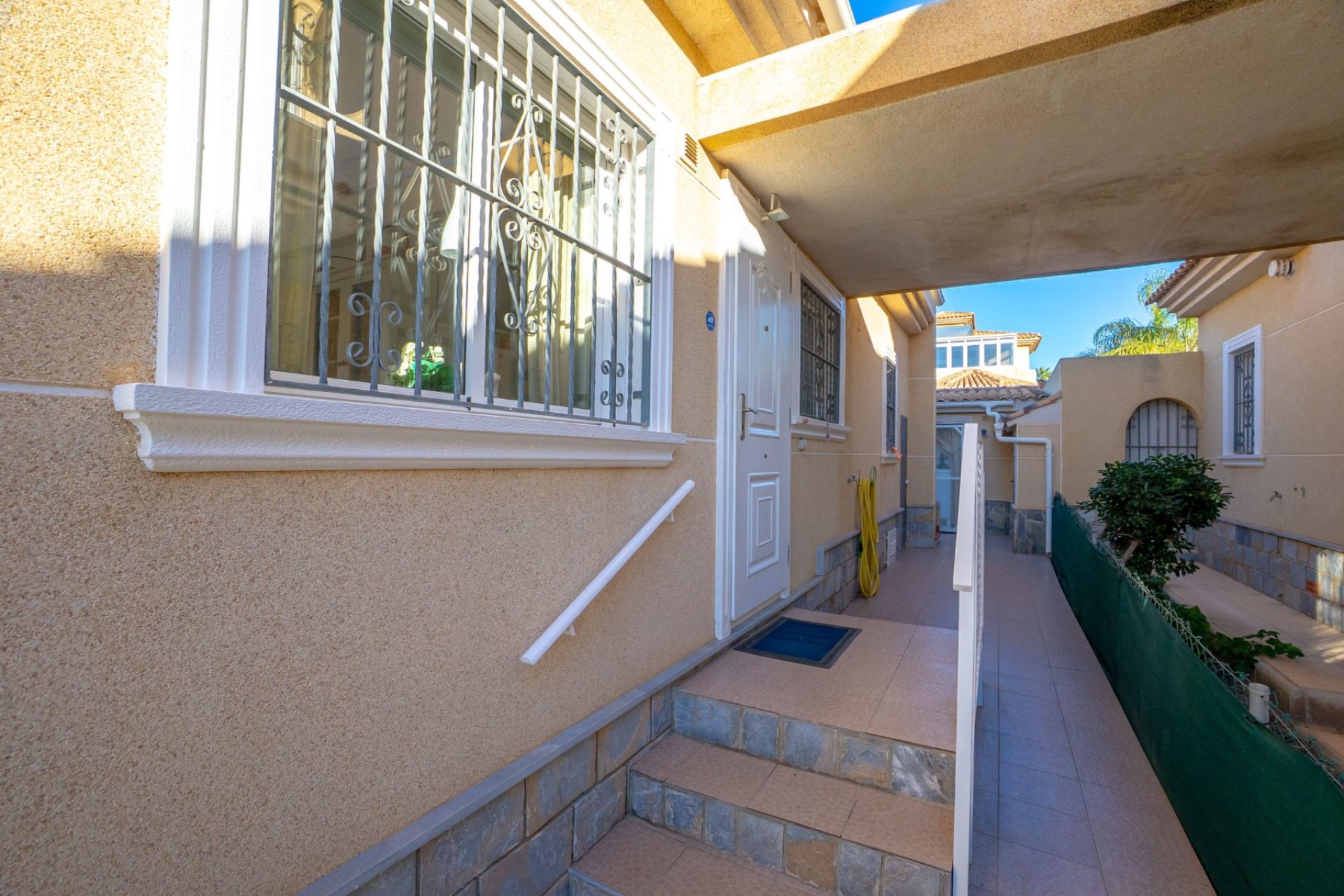 Resale - Villa - Torrevieia - El Chaparral