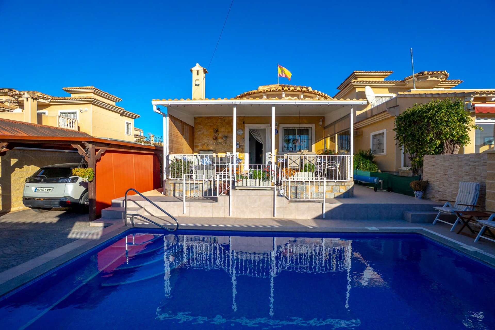 Resale - Villa - Torrevieia - El Chaparral