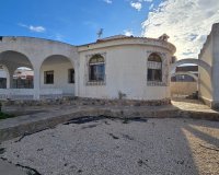 Resale - Villa - Torrevieia - El Chaparral