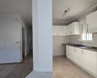 Resale - Villa - Torrevieia - El Chaparral