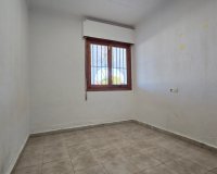 Resale - Villa - Torrevieia - El Chaparral